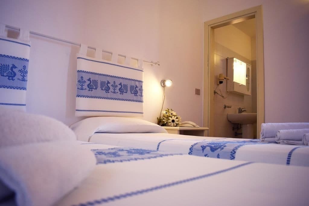 Hotel Montiruju Santa Maria Coghinas Ngoại thất bức ảnh