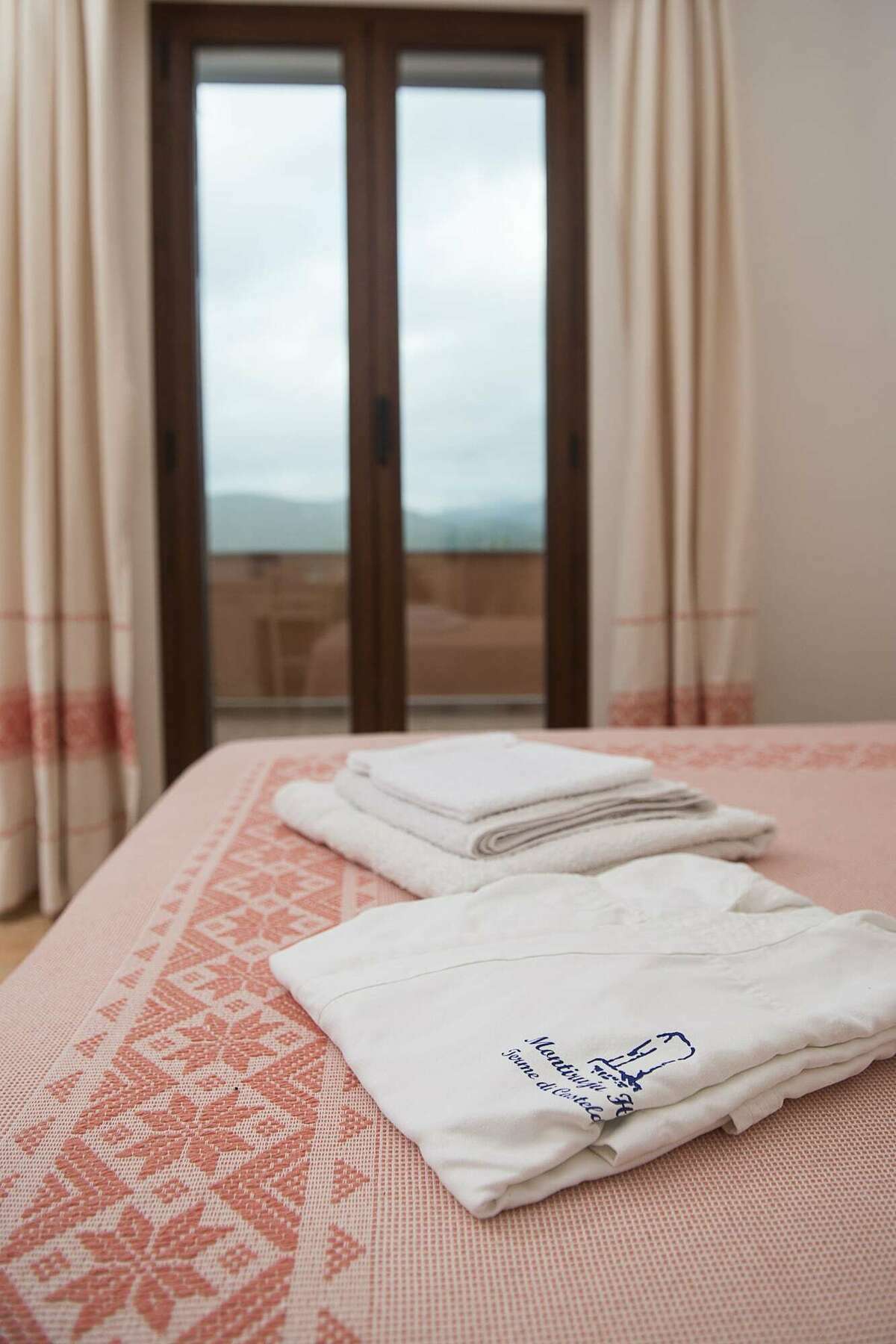 Hotel Montiruju Santa Maria Coghinas Ngoại thất bức ảnh